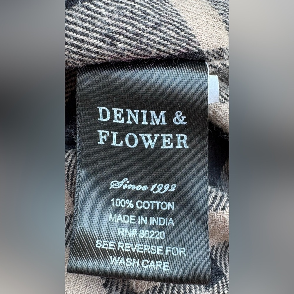 Denim & Flower long sleeves  size:9/10 - Picture 4 of 4